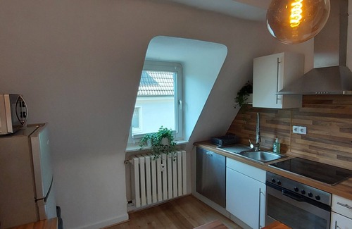 Bergerhausen Apartment | AlleeSuite: Ideal Stay Near Trade Fair & Baldeneysee