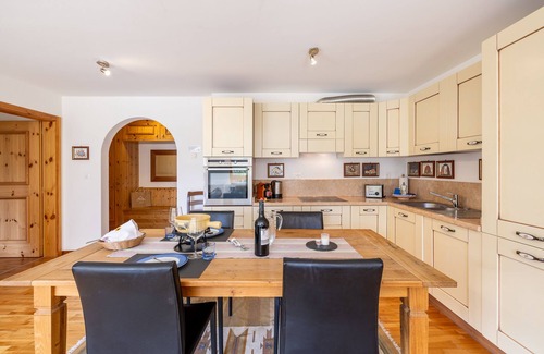Engadin Scoul Apartment | Bright 2.5-Room Apartment in a Peaceful Sunny Area