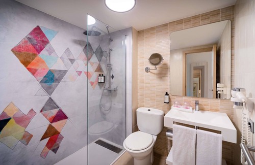 Guia de Isora Hotel | Relax at Allegro Isora: 4-Star Hotel with Pool & Spa