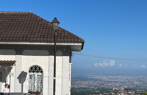 Rocca di Papa Bed & Breakfast | Allegro B&B: Guest Rated 9/10 with Hot Tub & Dining