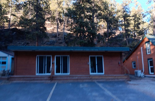 Hill City Hotel | Unforgettable Stays at Allen Gulch Near Black Hills