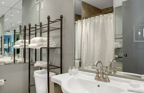 Boiling Springs Hotel | Experience Allenberry Resort: 4-Star Retreat with Spa & Pool