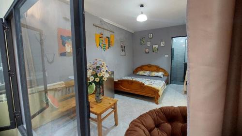 Ba Dinh House | Cozy Alley Homestay in Liễu Giai - Pet & Child Friendly