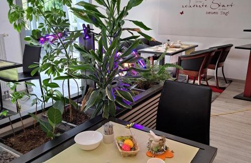 Memmingen Hotel | Discover Allgäuhotel Memmingen Nord: Family-Friendly Retreat