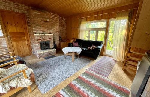 Pohja-Sakala Parish House | Inviting Allika-Löövi Sauna Cabin with Hot Tub & Pet Friendly
