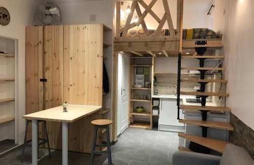 Houilles Apartment | Pet-Friendly AlloAppartMeublé_L'écrin: Rated 8.1 by Guests
