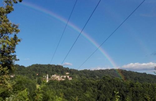 Faedis Apartment | Pet-Friendly Alloggi Valle di Soffumbergo with Hot Tub