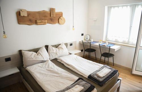 Longarone Apartment | Outstanding Alloggio Casa Talvena: Family-Friendly Retreat