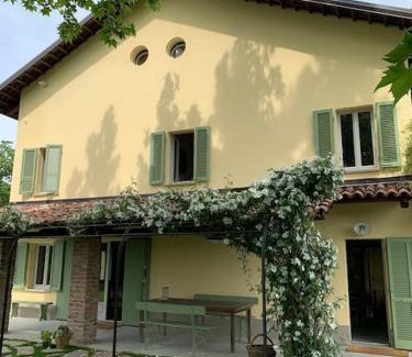 Montaldo Roero Apartment | Alloggio di charme tra le vigne del Roero