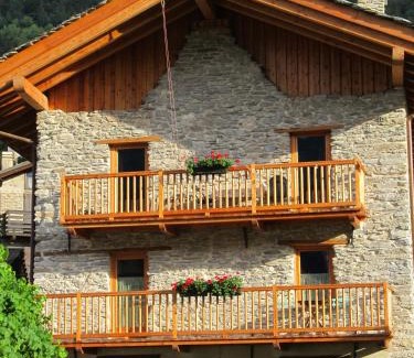 Pompiod Apartment | Family-Friendly Alloggio Gran Paradiso with 9.5/10 Rating
