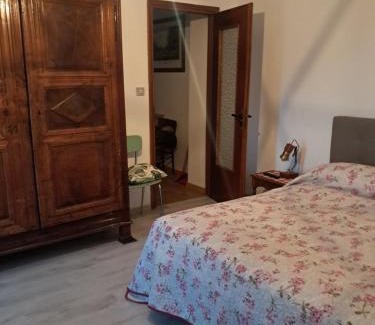 Oulx Apartment | Budget-Friendly Alloggio Grande Joséphine for Families & Pets