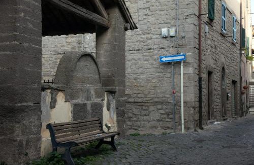 Viterbo House | Pet-Friendly Alloggio il Lavatoio with Perfect 10 Rating