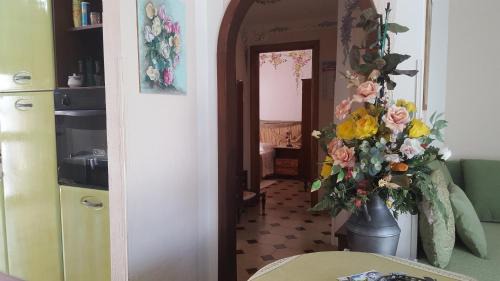 Marina di Pescoluse Apartment | Beachfront Bliss: Alloggio in Spiaggia with Ocean Views