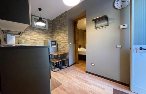 Frosinone Apartment | Vibrant Stay in the Heart of Movida with Pet-Friendly Options