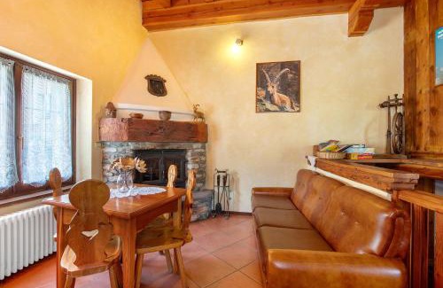 Saint-Pierre Apartment | Pet-Friendly Getaway at Alloggio La Tour for Families