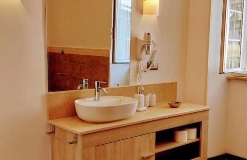 Caprarola Apartment | Scenic Alloggio Panoramico: Family-Friendly Retreat