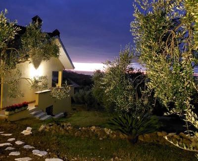 Monterotondo House | Pet-Friendly Retreat at Alloggio Turistico La Maison de Matì