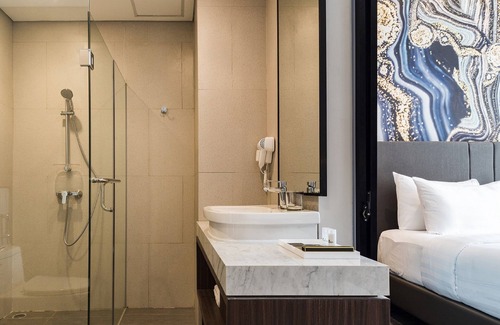 Hargomulyo Hotel | Discover Allura Azana Resort Tawangmangu: Family-Friendly Getaway