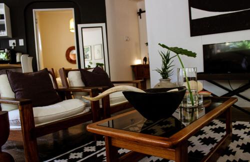 Klein Windhoek Villa | Inviting 2 Bedroom Villa at Bokmakierie Villas with Ocean View