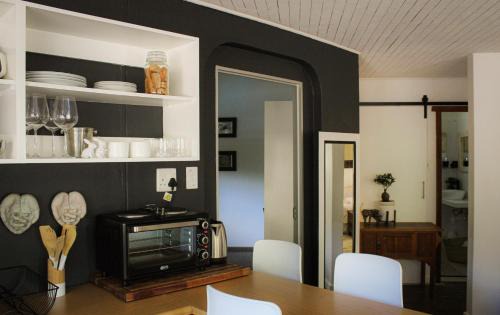 Klein Windhoek Villa | Inviting 2 Bedroom Villa at Bokmakierie Villas with Ocean View