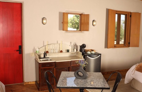 Valle de Guadalupe Villa | Experience Alma Liebre Viñedos del Valle: Top-Rated Getaway