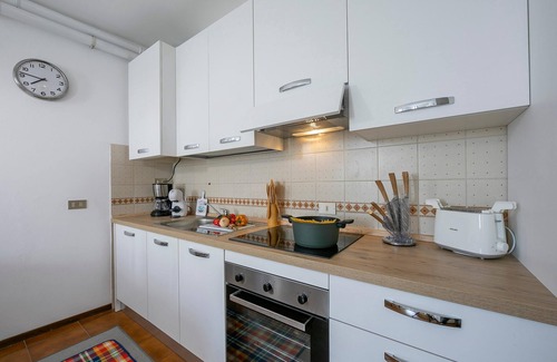 Barbarano Apartment | Alma - Near Lake in Sal