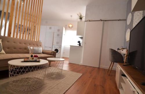 Bollullos Par del Condado Apartment | Pet-Friendly Loft at Alma's HOME - Guest Rated 9.8/10
