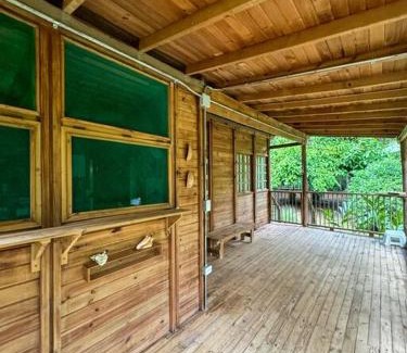 Sapzurro House | Eco-Friendly Cabaña Sapzurro: Family and Pet Friendly Retreat