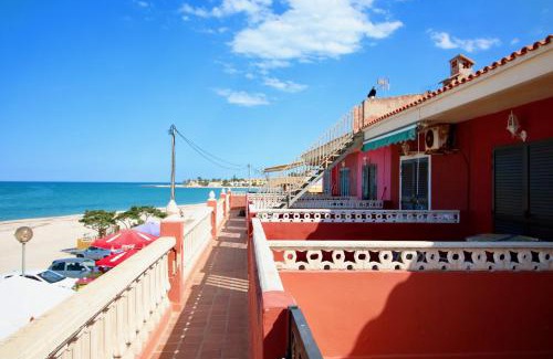Almadrava Beach Apartment | Oceanfront Almadrava Playa Apartment with Child-Friendly Amenities