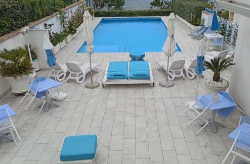 Crotone Bed & Breakfast | Relax at Almaré B&B with Oceanfront Views and Pool