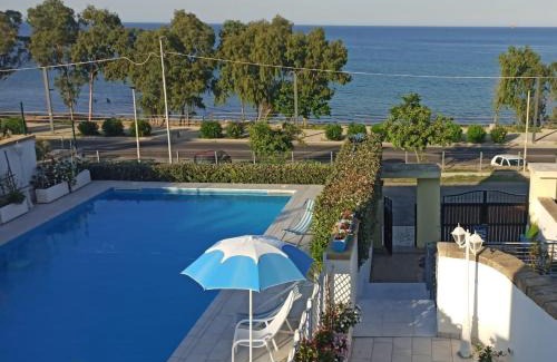 Crotone Bed & Breakfast | Relax at Almaré B&B with Oceanfront Views and Pool