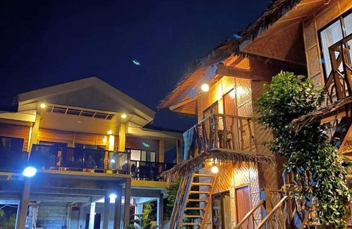 San Juan House | Relax at Almare Guest House Siquijor with Oceanfront Views