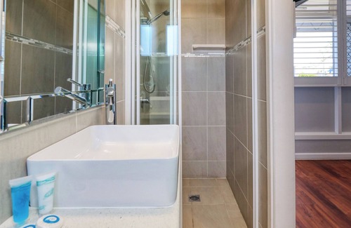 Ballina Hotel | Relax at Almare Tourist Motel with Family-Friendly Amenities
