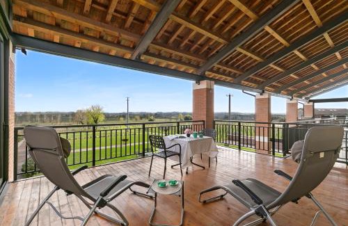 San Benedetto di Lugana House | Discover Agriturismo Almavite: Oceanfront Oasis Awaits
