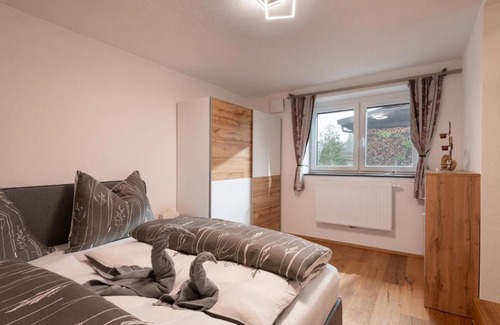 Angath Apartment | Almblick