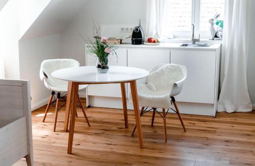 Brilon Apartment | Almer Schlossmühle: Guest Rated 9.1 with Family-Friendly Dining