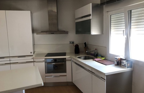 Almeria Centro House | Central Almeria: Accessible Comfort with Kitchen Amenities