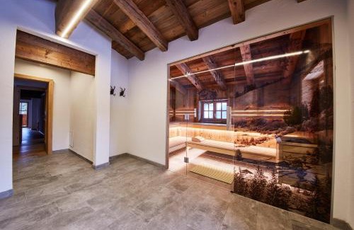 Saalbach-Hinterglemm Ski Chalet | Unforgettable Stay at Almhütte Lengau - 4-Star Retreat