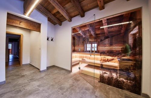 Saalbach-Hinterglemm Ski Chalet | Unforgettable Stay at Almhütte Lengau - 4-Star Retreat