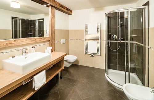Mareo Hotel | Elegant Almhof Call: 4-Star Retreat with Spa & Pool