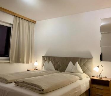 Hundsdorfl Apartment | Pet-Friendly Almlodge Flachau with Oceanfront Views