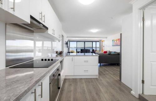 Lake Wangary Apartment | Waterfront Almonta Apartments: Guest Rated 9.8, Family-Friendly