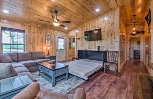 Lindseyville House | Guest Rated: Almost Heaven Farmers Paradise Retreat