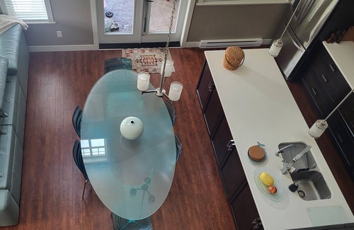 Okanagan-Similkameen House | Experience Sun, Sand, and Wine at Sandpiper Beach House