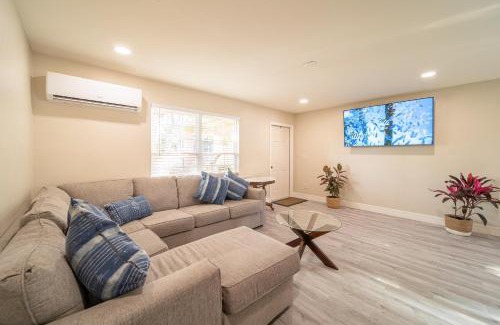 Truckland Apartment | Almost Sanibel Fort Myers Duplex Near Sanibel