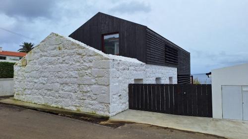 Horta House | Almoxarife Beach House