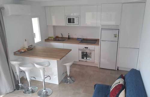 Almunecar Apartment | Beachfront Getaway in Almuñécar for Large Families