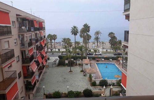 Almunecar Apartment | Beachfront Getaway in Almuñécar for Large Families