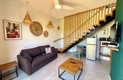 L'Etang-Sale House | Discover Aloe - Villa Salba with Panoramic Views & More