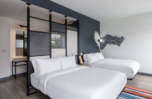 East Congress Hotel | Discover Aloft Austin South: Top-Rated Stay with Pool